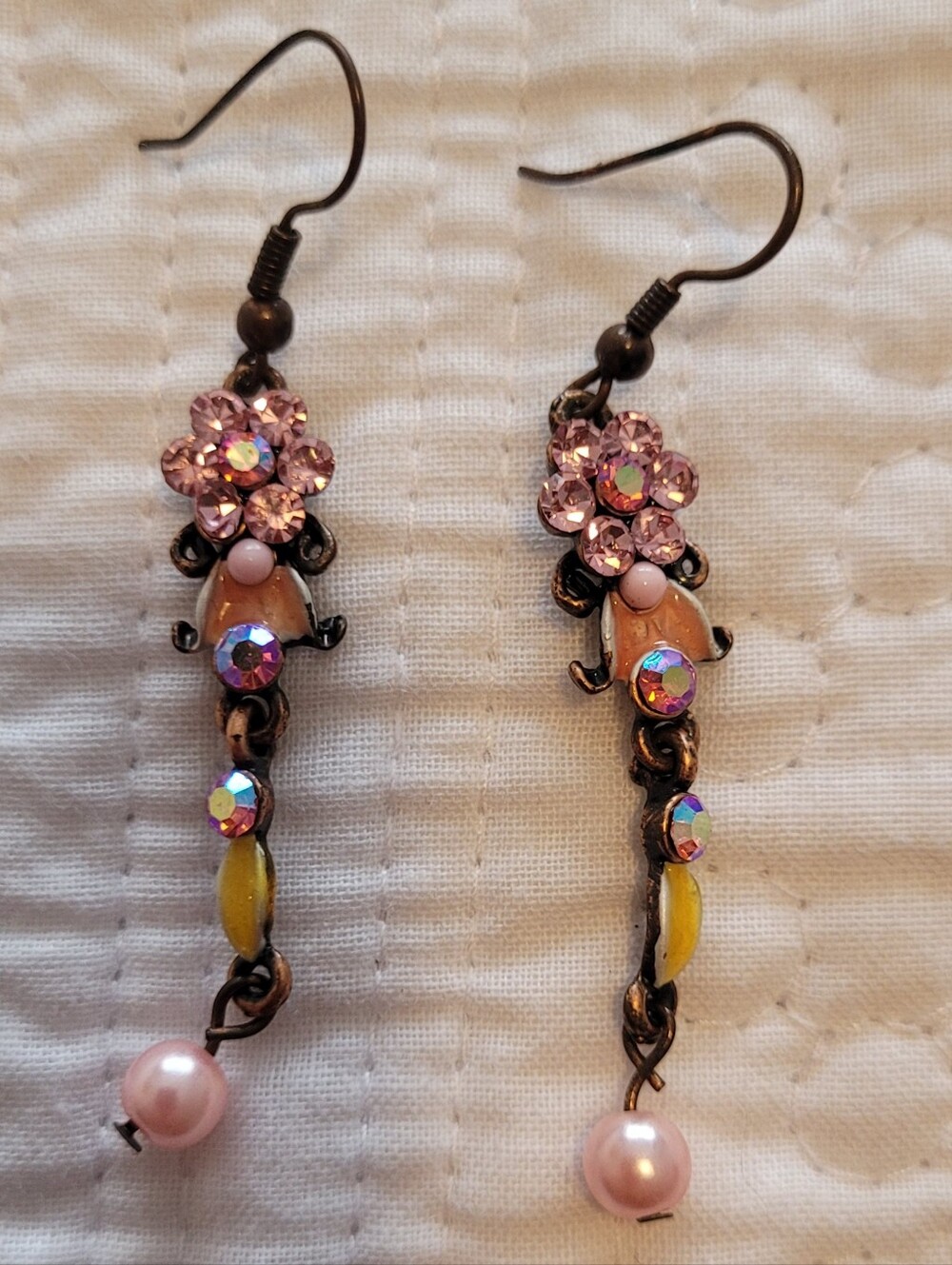Designer Style Sparkle Drop Earring